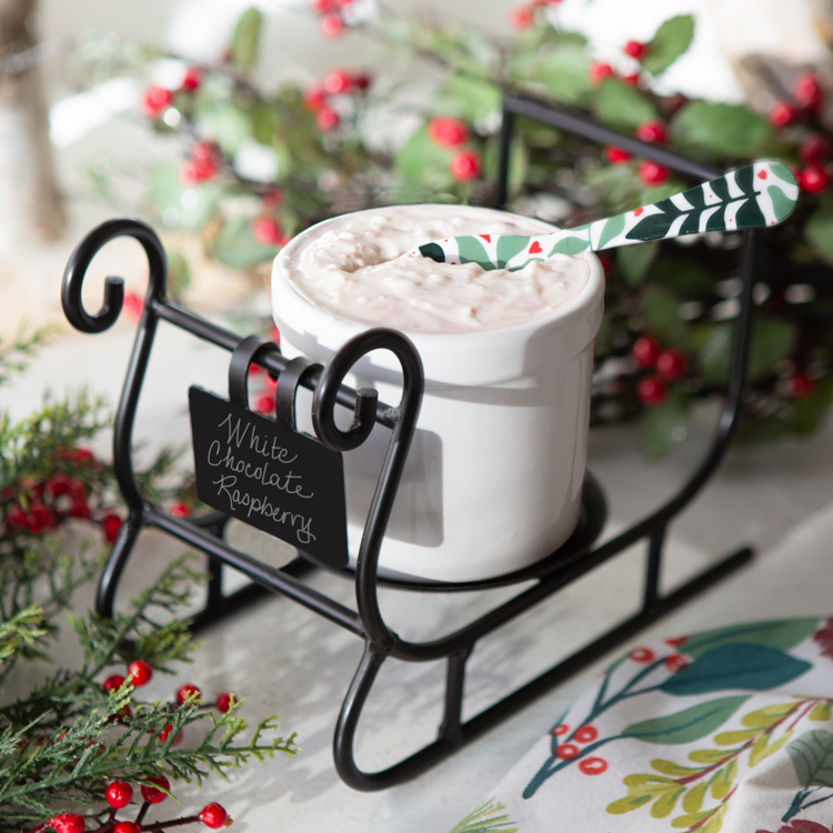 03_IW06111_IW Sleigh-9652-Edit handmade baskets